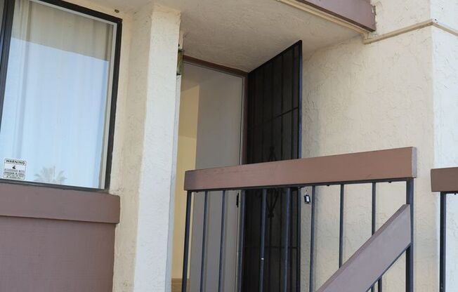 2 beds, 2 baths, $2,495, Unit # 18