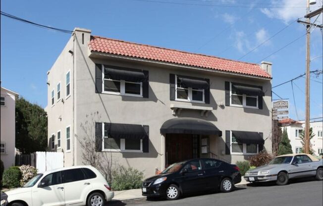 Melrose Apartments