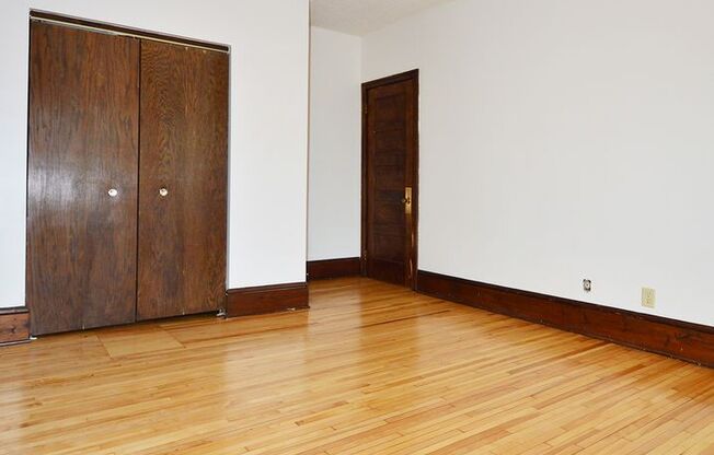 1 bed, 1 bath, 410 sqft, $1,100, Unit 9 - 303