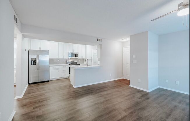 1 bed, 1 bath, 525 sqft, $1,150, Unit 1020