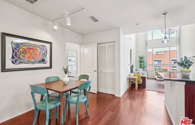 2 beds, 2 baths, 1,186 sqft, $3,600, Unit 440