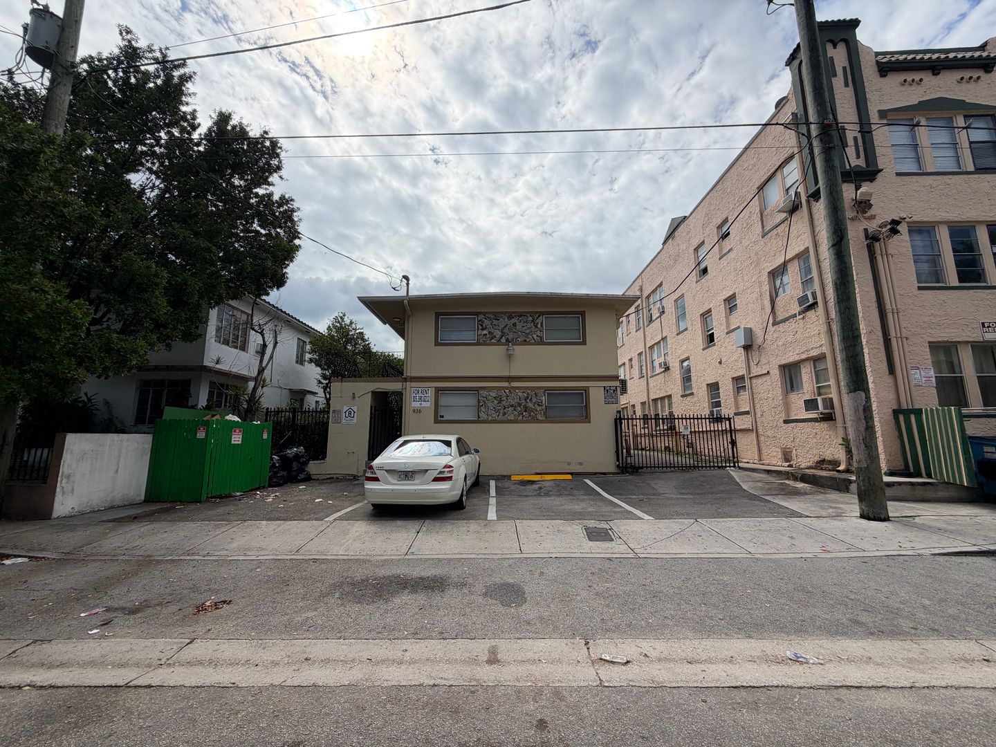 936 Sw 4th St.