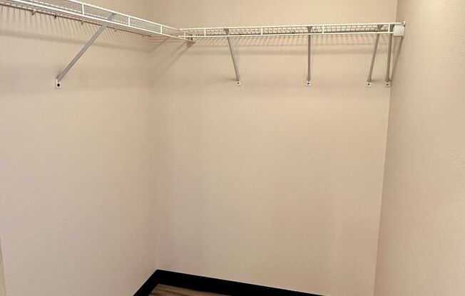 1700 Madison Apartments