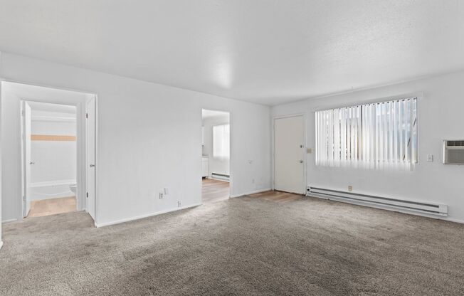 2 beds, 1 bath, 1,000 sqft, $1,150, Unit 1889 W 8