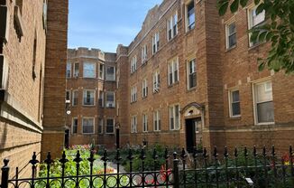 5545-51 N. Magnolia