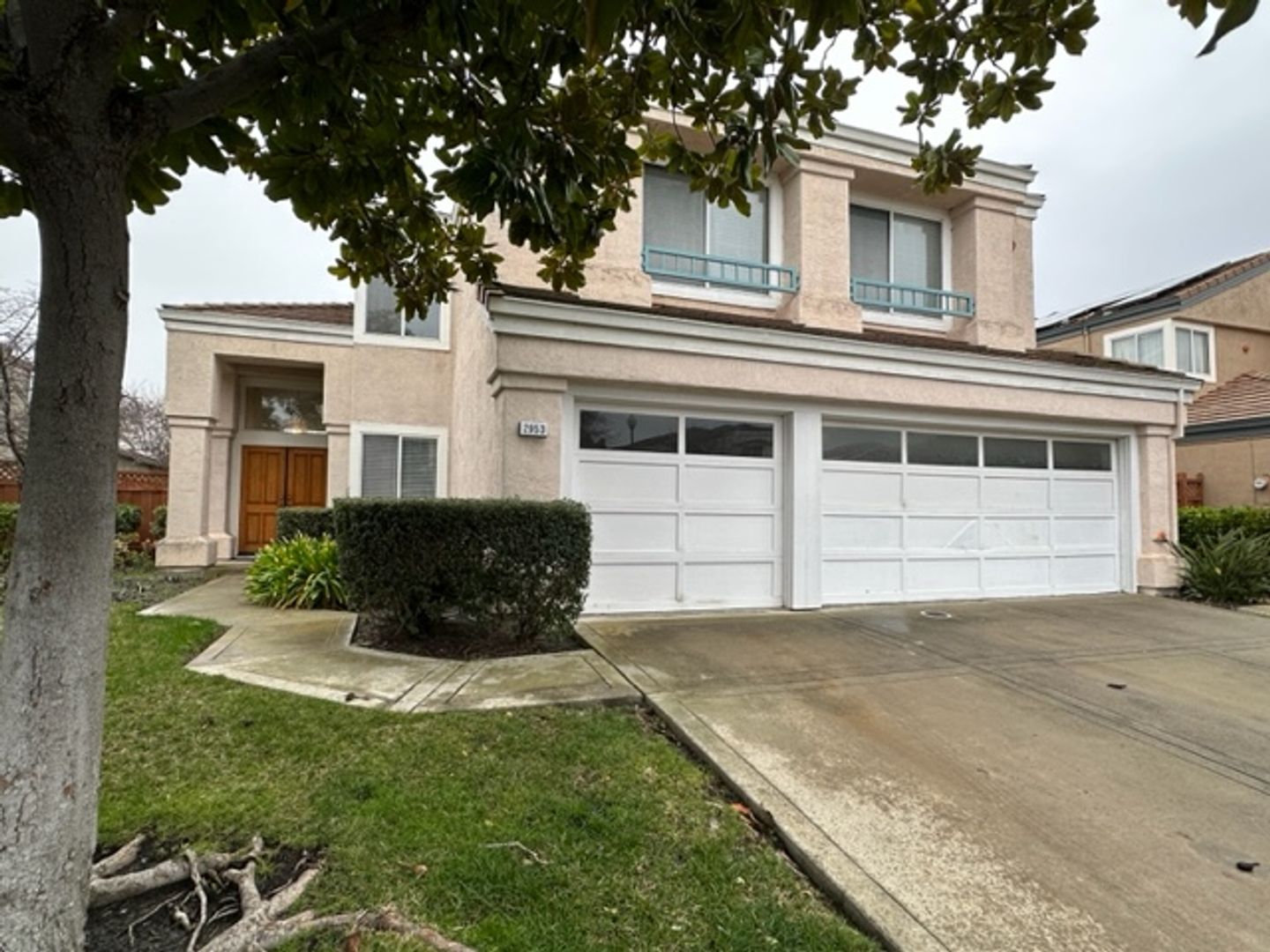 Union City 5 BD + Loft/ 3.5 BA Detached Home in Gated Community ~ Yard, Community Pool, Pets welcome, Great Schools