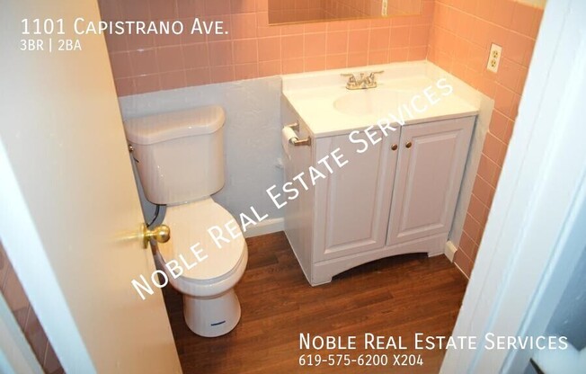 1101 CAPISTRANO AVE