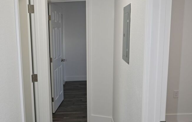 3 beds, 1 bath, $1,200