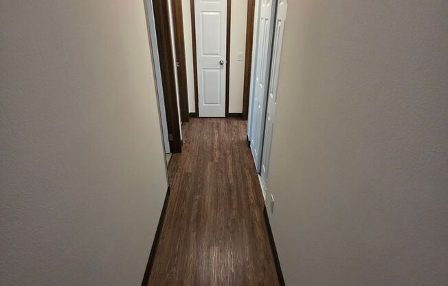 2 beds, 1 bath, 955 sqft, $1,225, Unit 19 - 204