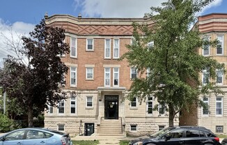 1712 SUNNYSIDE
