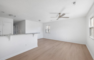 1436 W 27 ST