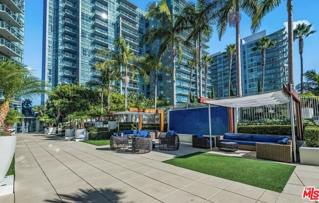 1 bed, 2 baths, 882 sqft, $4,295, Unit 619