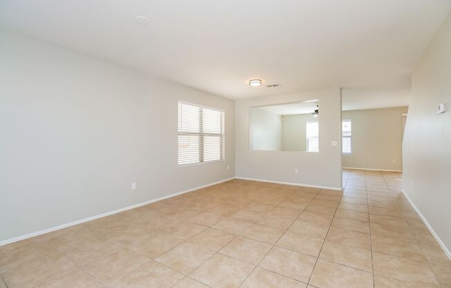 3 Bedroom + 2.5 Bathroom + Loft + 2 Car Garage in Arizona Skyline in Mesa!