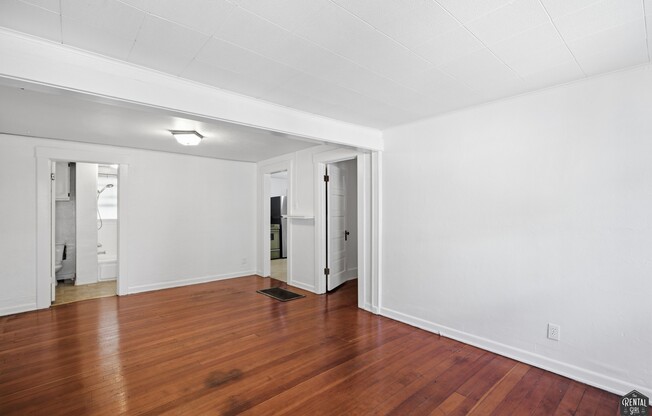 2808 3 ST