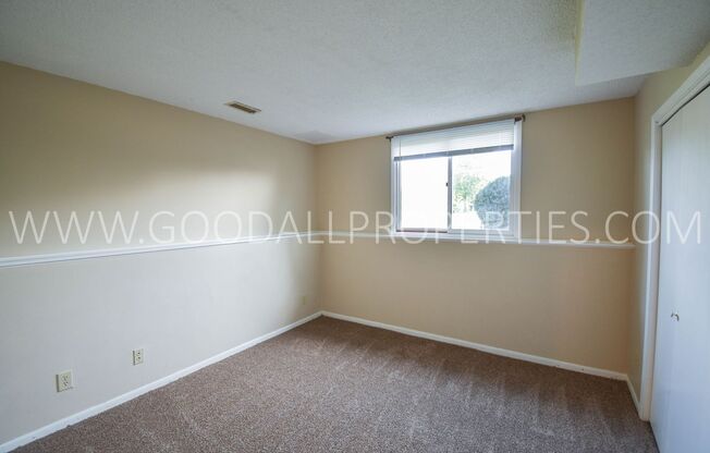 3 beds, 2 baths, $1,795