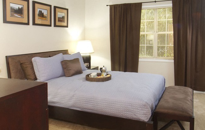 Spacious Bedrooms at Best Apartments in Smyrna, GA