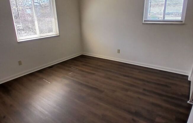 1 bed, 1 bath, 650 sqft, $810, Unit 4033NOT
