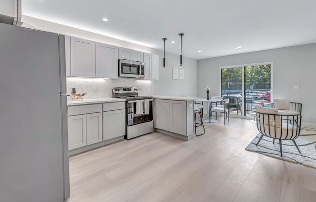 1 bed, 1.5 baths, $1,800, Unit 4-12A