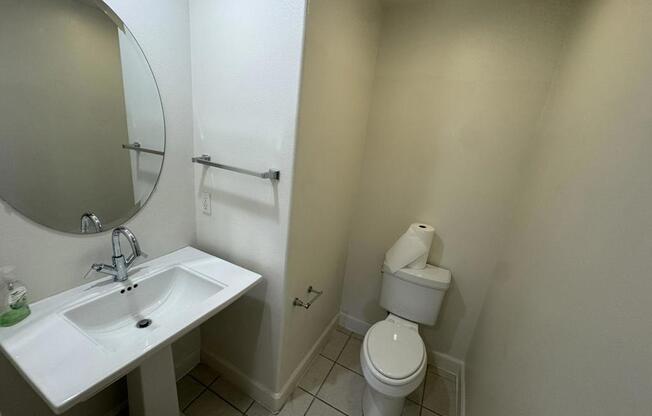 3 beds, 2.5 baths, 1,500 sqft, $3,200, Unit 102