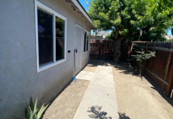 3297 Tenaya Ave