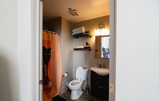 2 beds, 2 baths, 1,125 sqft, $1,850, Unit Apt. 108