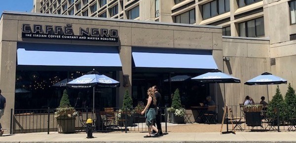 4 beds, 2 baths, $8,000, Unit 26