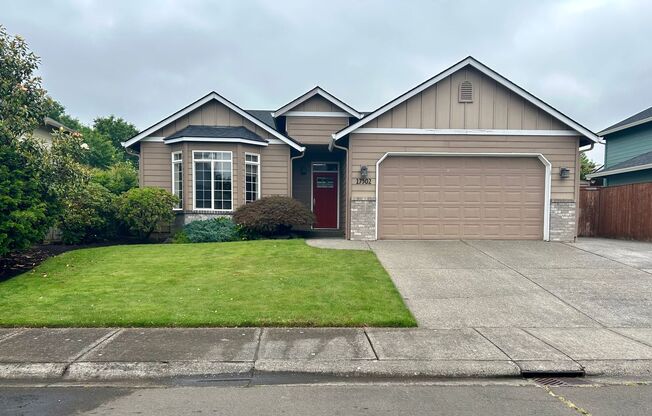 Modern 3 Bed 2.5 Bath Ranch in Eastern Vancouver!