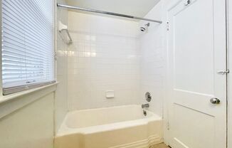 1 bed, 1 bath, $1,250, Unit #5