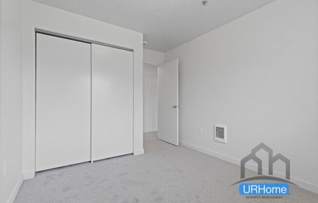 3 beds, 2 baths, 1,200 sqft, $1,750, Unit 8