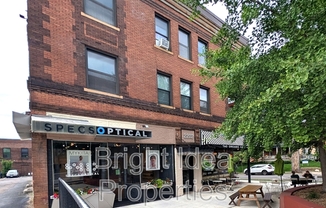 2202 HENNEPIN AVE