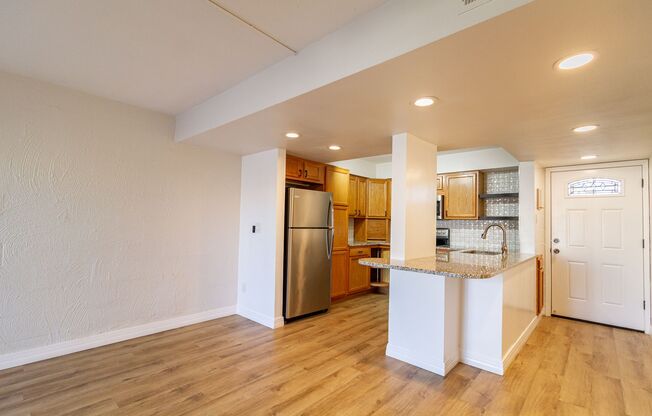 TWO BEDROOM TWO BATHROOM CONDO LOCATED NEAR OLD TOWN SCOTTSDALE