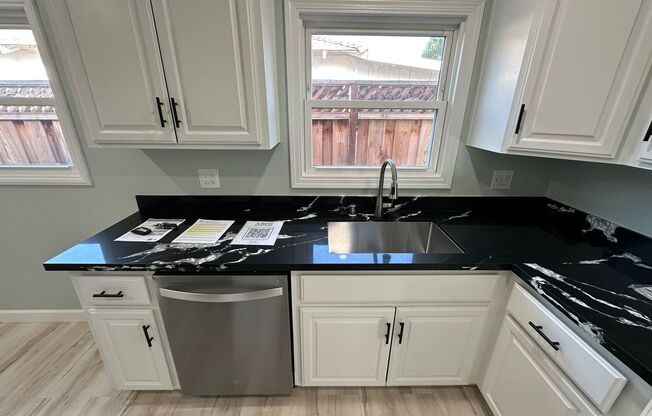 Great North Valley home with 3 bedrooms, 2 baths - 116 Pleasant Ridge Ave San Jose, CA 95127