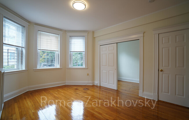 14 ORKNEY RD