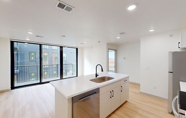 1 bed, 1 bath, 468 sqft, $810, Unit 3120-201