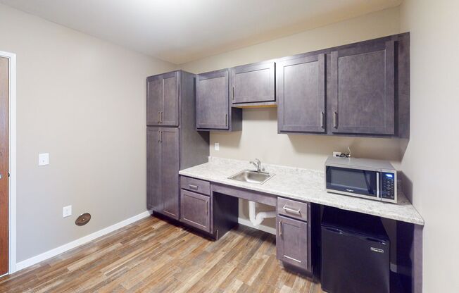 Studio, 1 bath, 495 sqft, $850