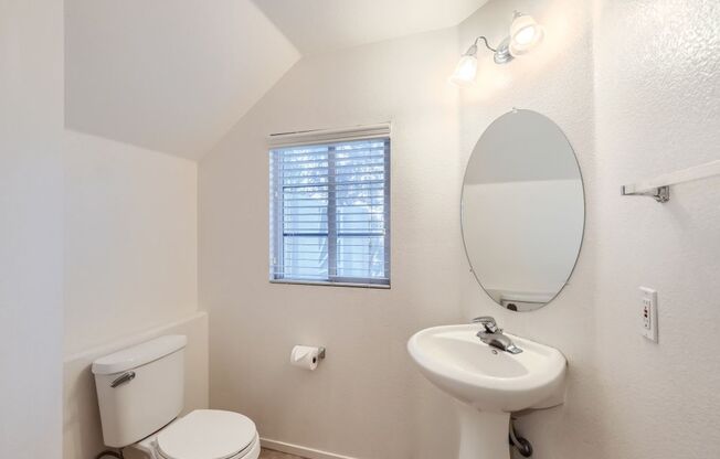 4 beds, 2.5 baths, $2,395