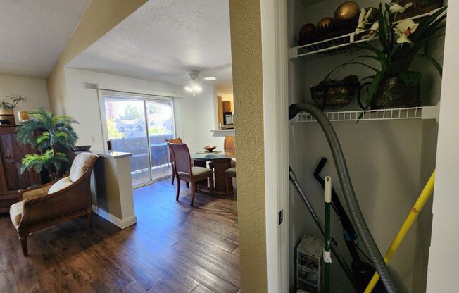 2 beds, 2 baths, $1,675, Unit # 2069