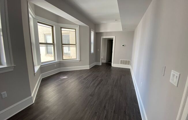 1 bed, 1 bath, 555 sqft, $1,458, Unit 206