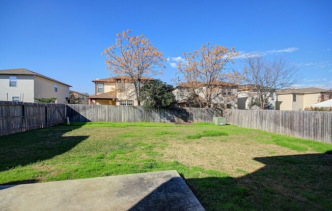 Beautiful Two Story Home In Steubing Ranch!