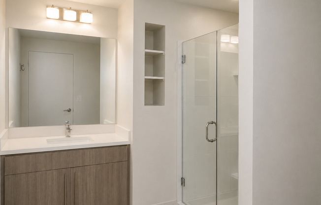 2 beds, 2 baths, 1,380 sqft, $3,350, Unit 204
