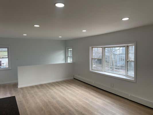 158 37 75 AVE