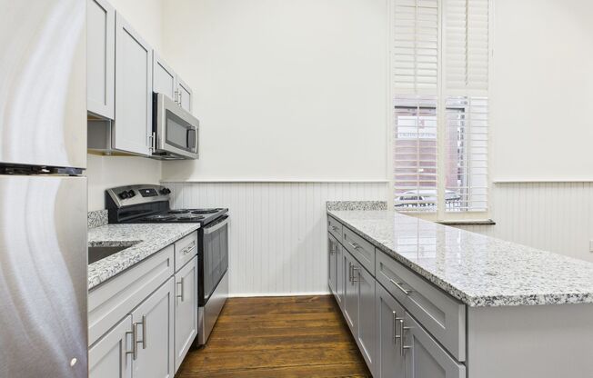 1 bed, 1 bath, 750 sqft, $1,365, Unit 107