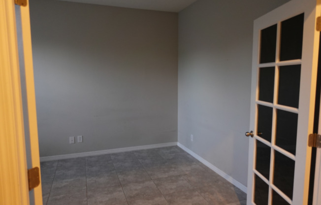 954 Hilltop Park Ct