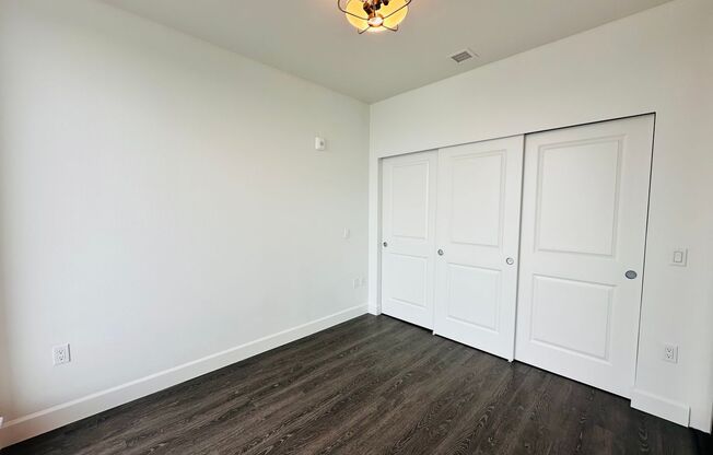 1 bed, 1 bath, 549 sqft, $2,500, Unit 410 5th #605