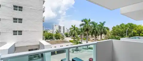 1200 West Ave