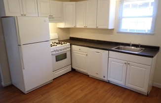 2 beds, 1 bath, 1,100 sqft, $2,250, Unit 1