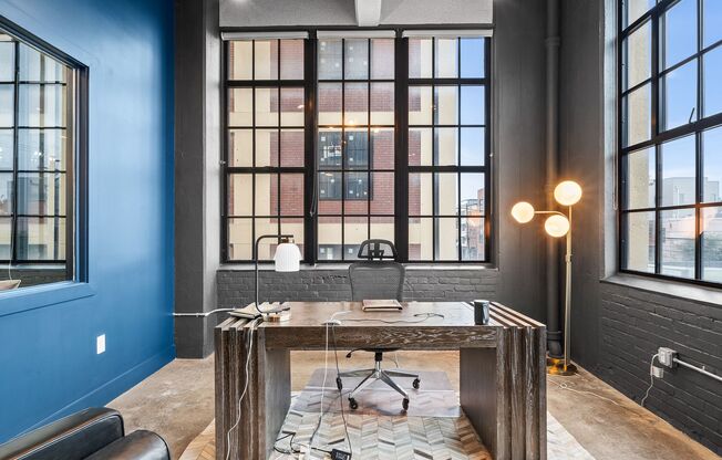 2 beds, 1 bath, 843 sqft, $2,640, Unit Commercial Suite 202-204