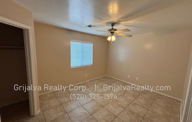 Spacious 4 Bedroom, 2 Bath House for Rent (36th St/Campbell)