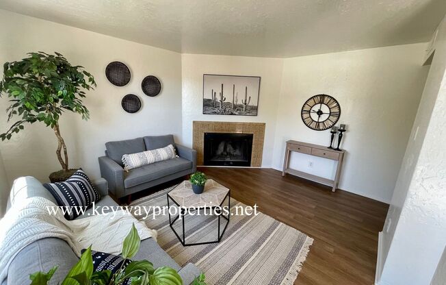 1000 Meadowlark Court