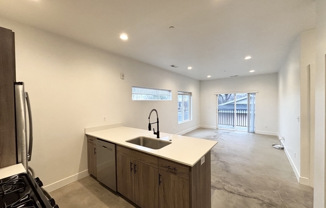 3579 South 900 East